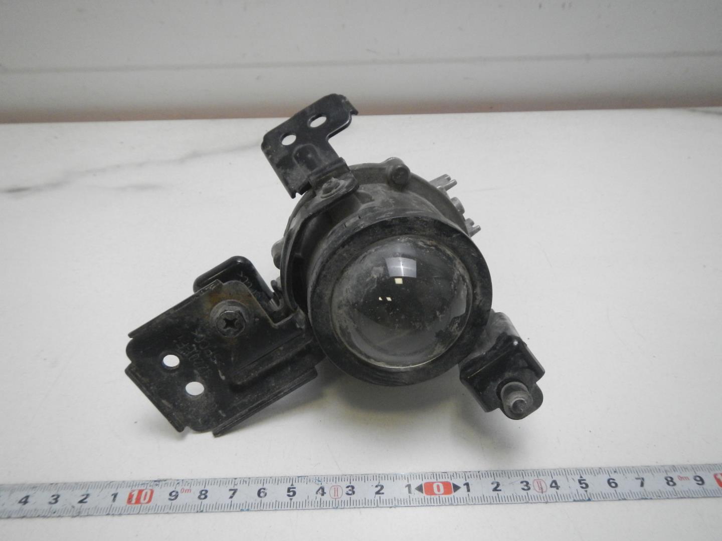 Фара противотуманная левая