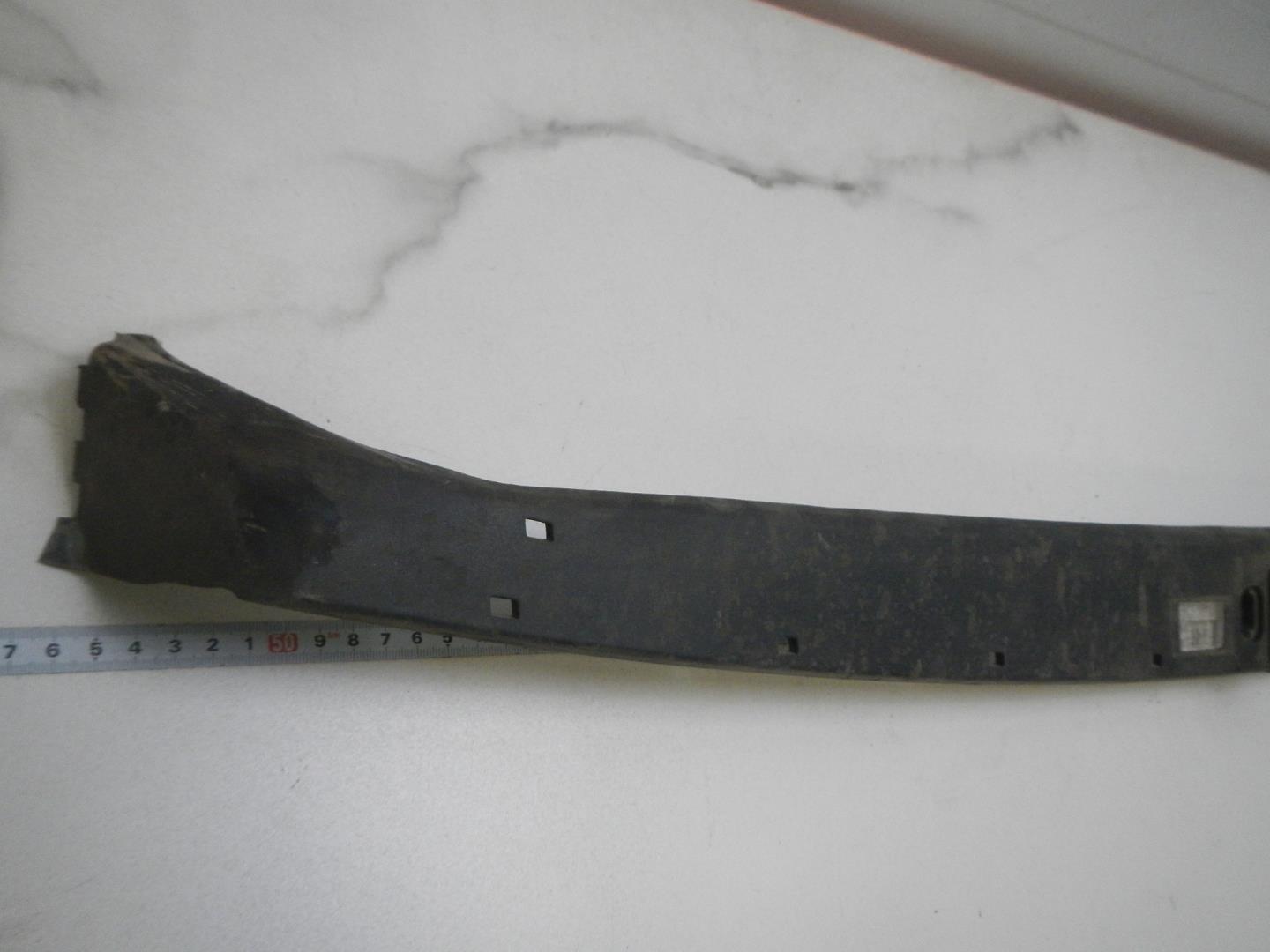 Накладка двери багажника