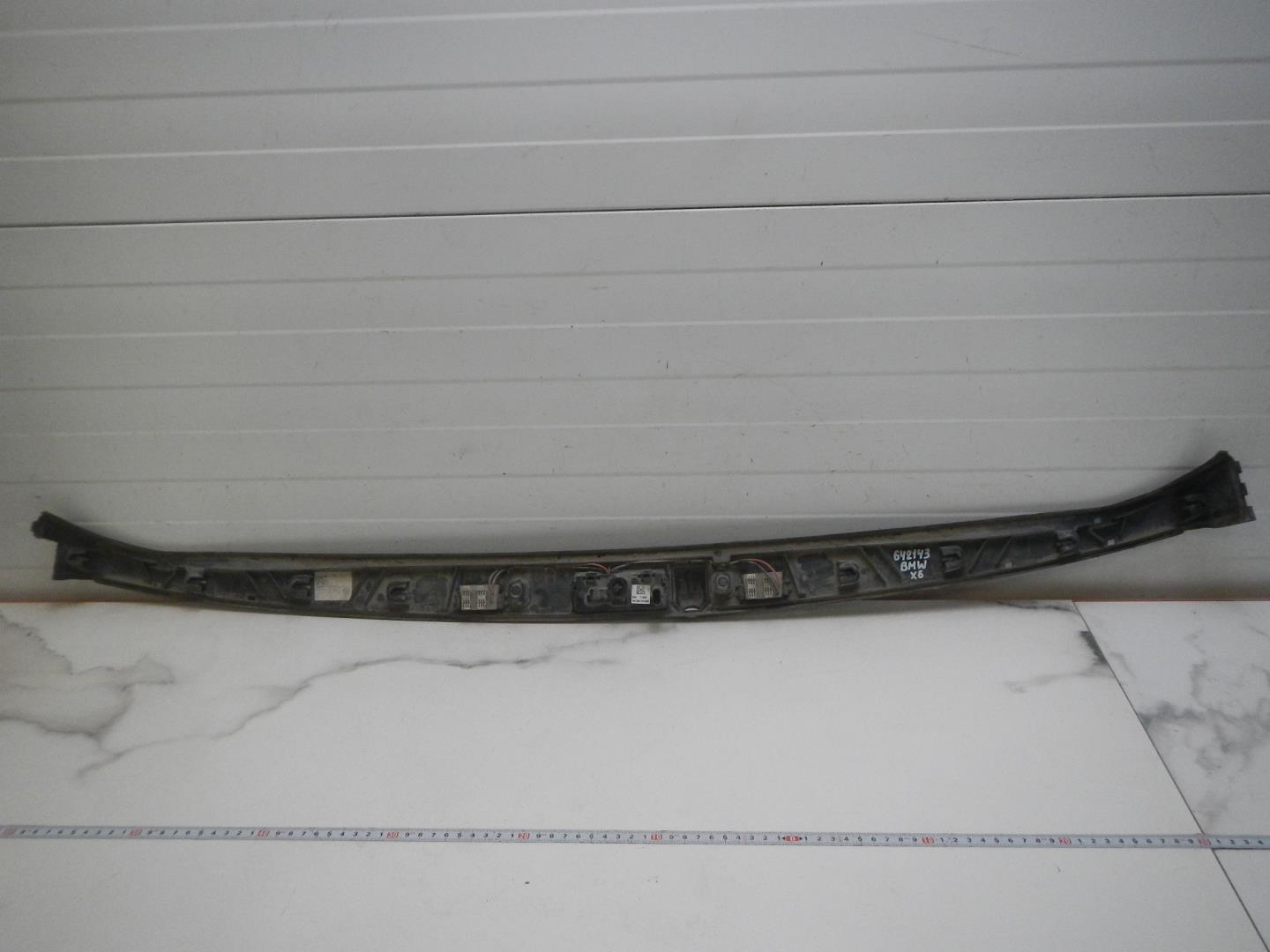 Накладка двери багажника