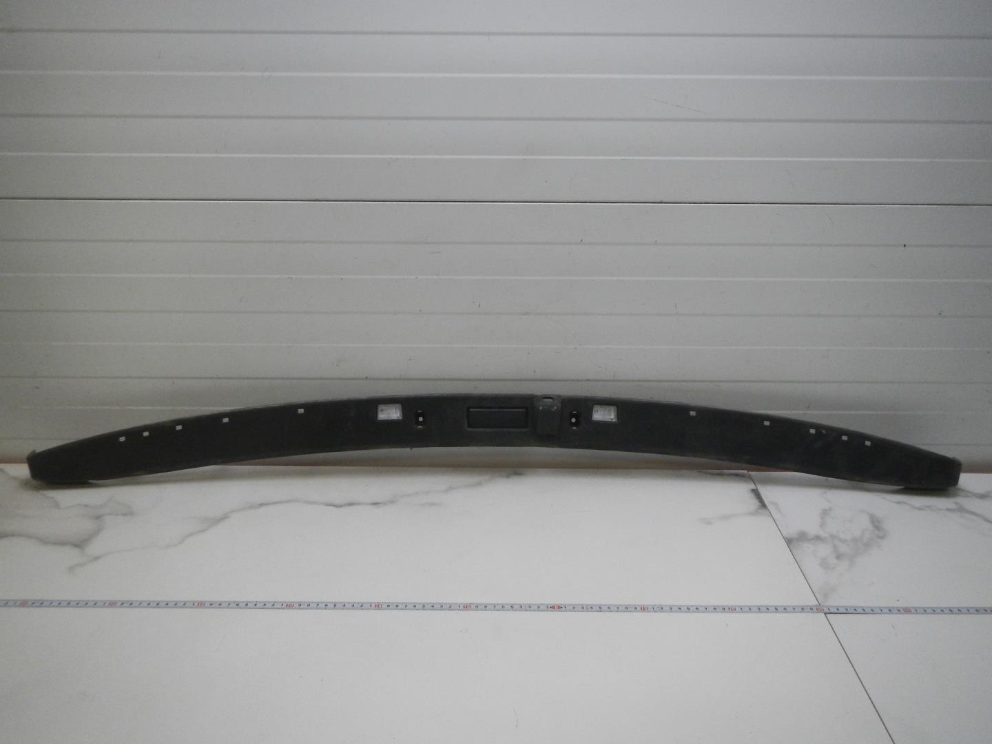 Накладка двери багажника