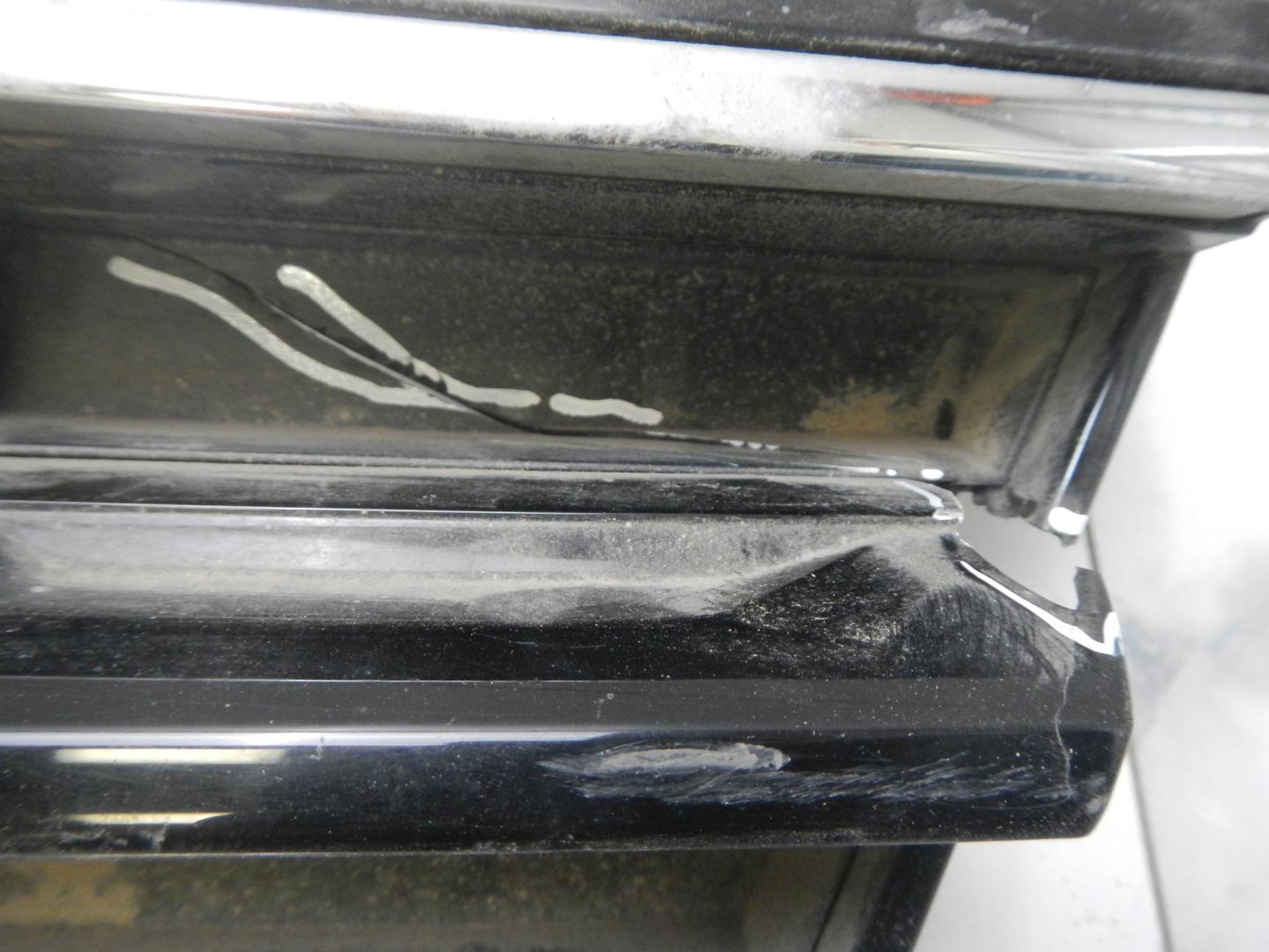 Решетка радиатора