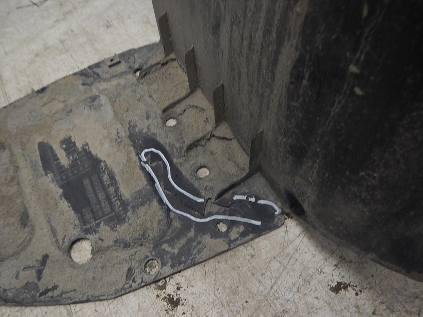 Локер передний левый