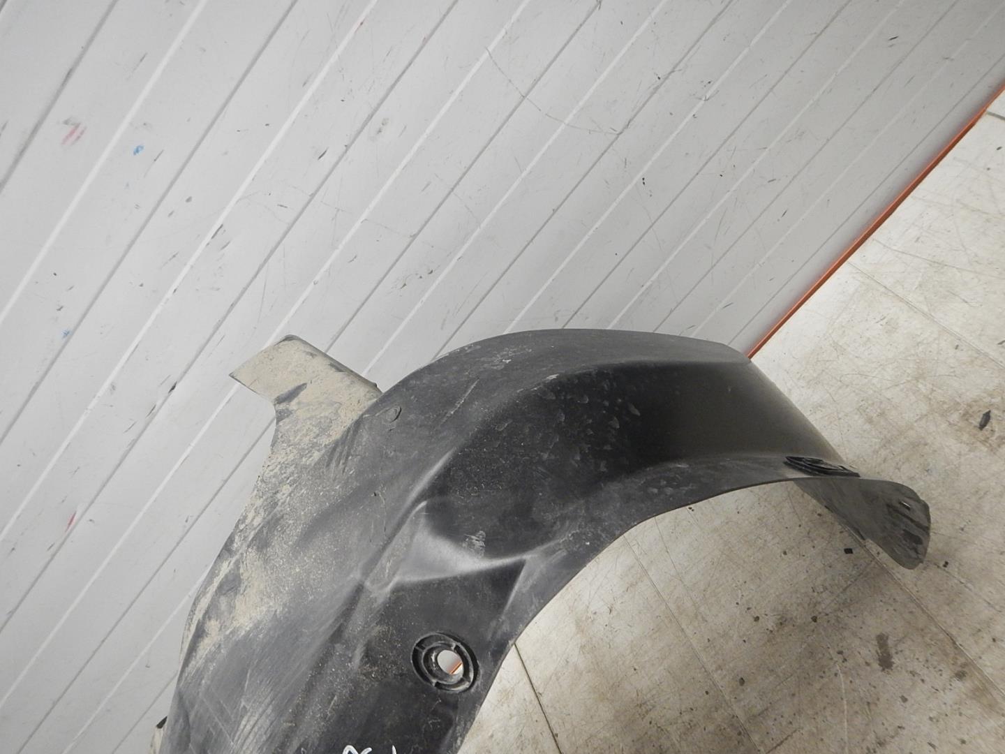 Локер передний левый