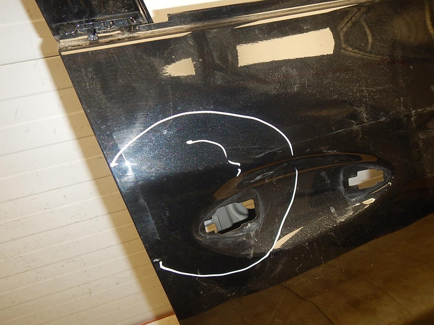 Дверь передняя правая