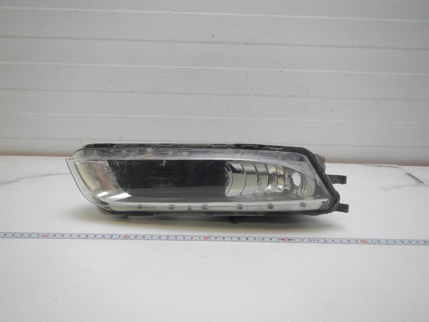 Фара противотуманная левая