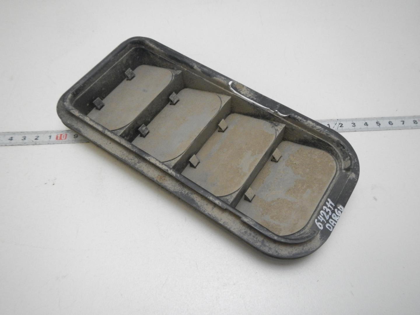 Решетка вентиляционная