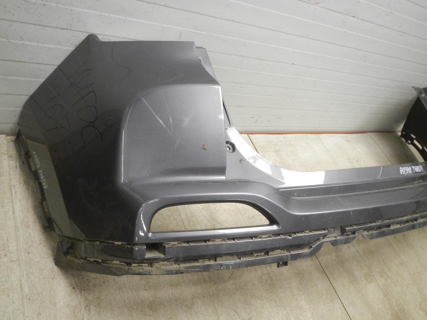 Бампер задний