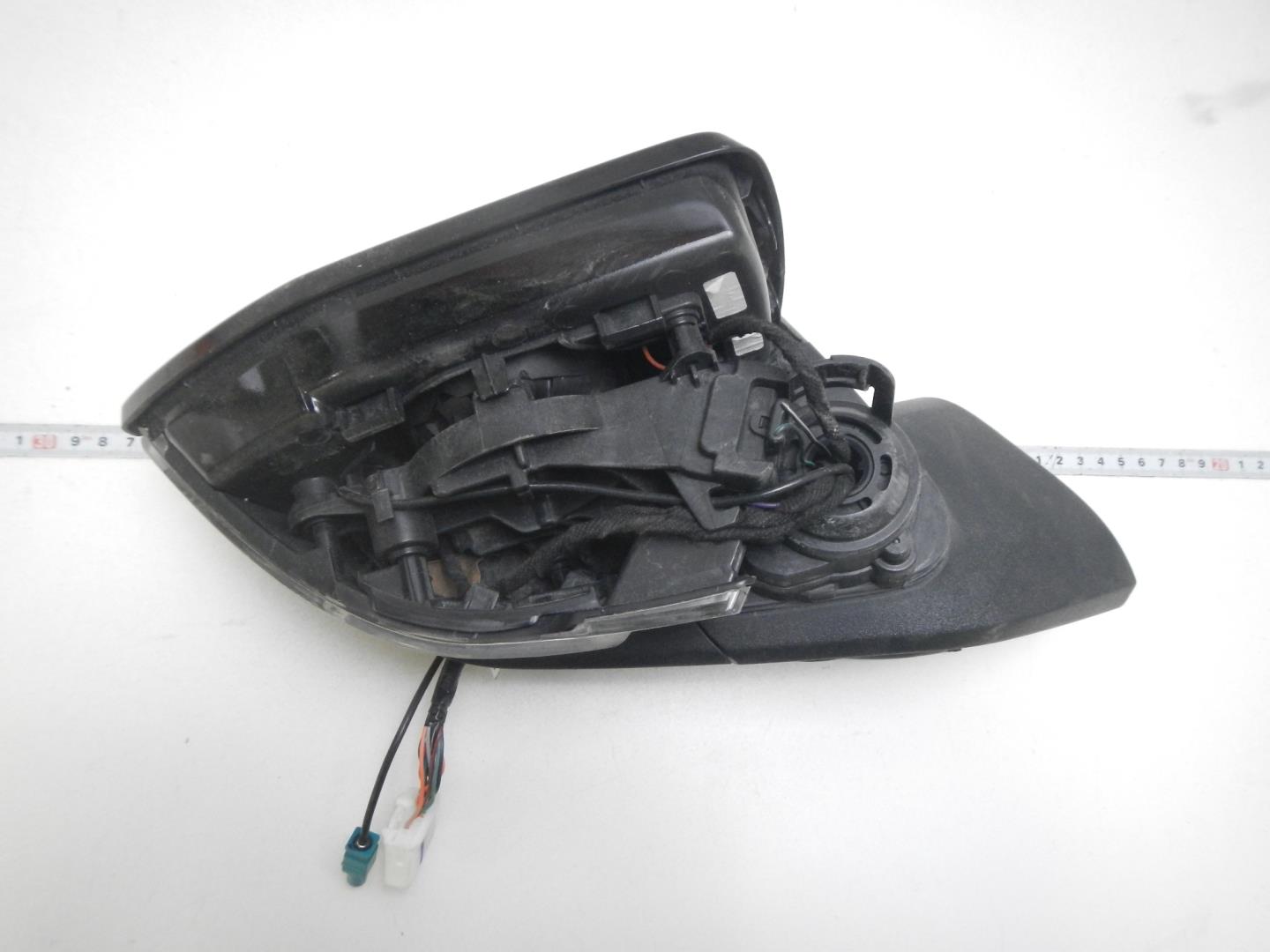 Зеркало правое электрическое