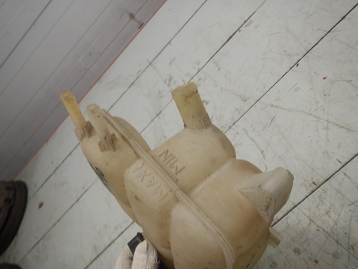 Бачок расширительный