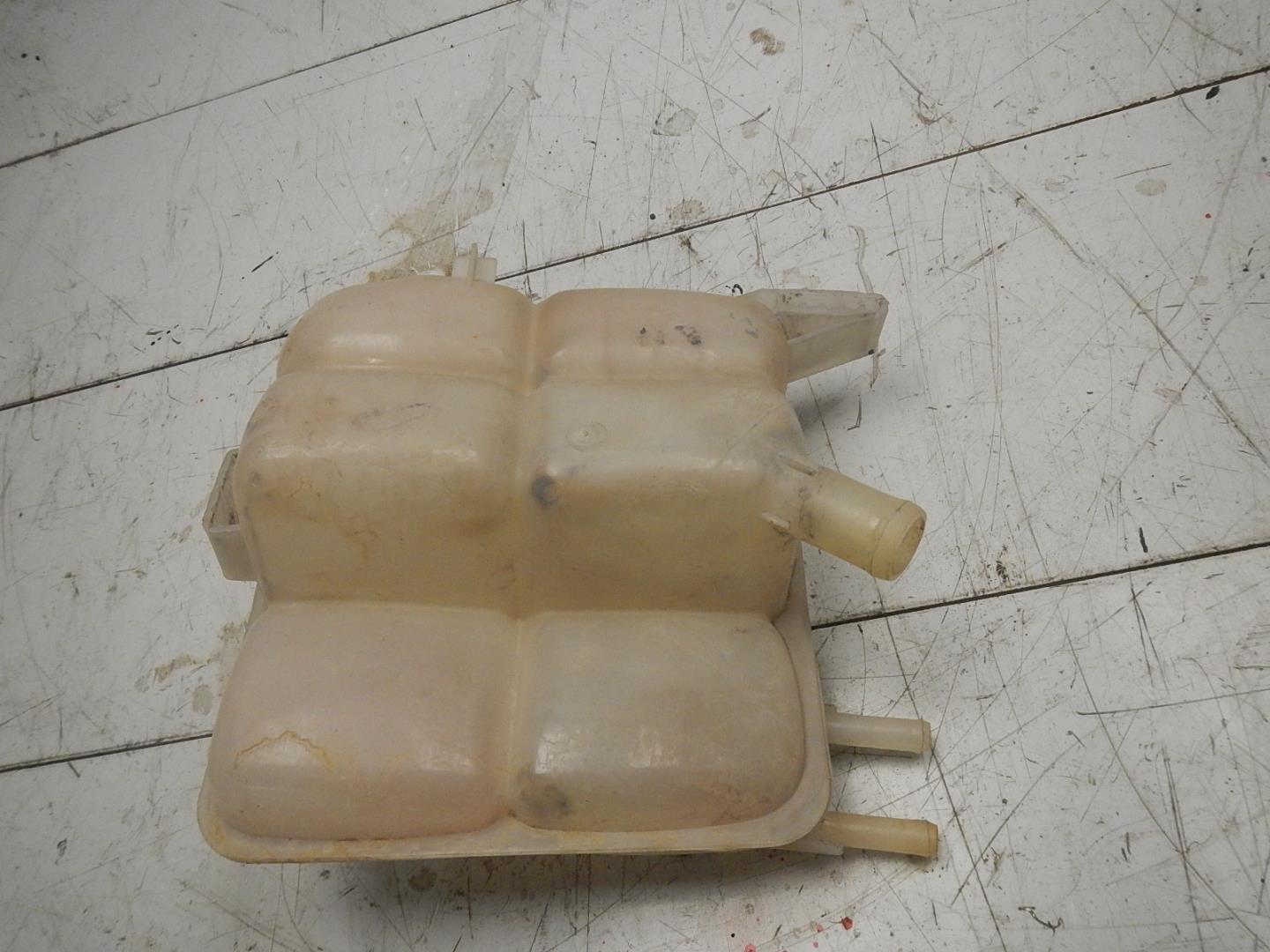 Бачок расширительный