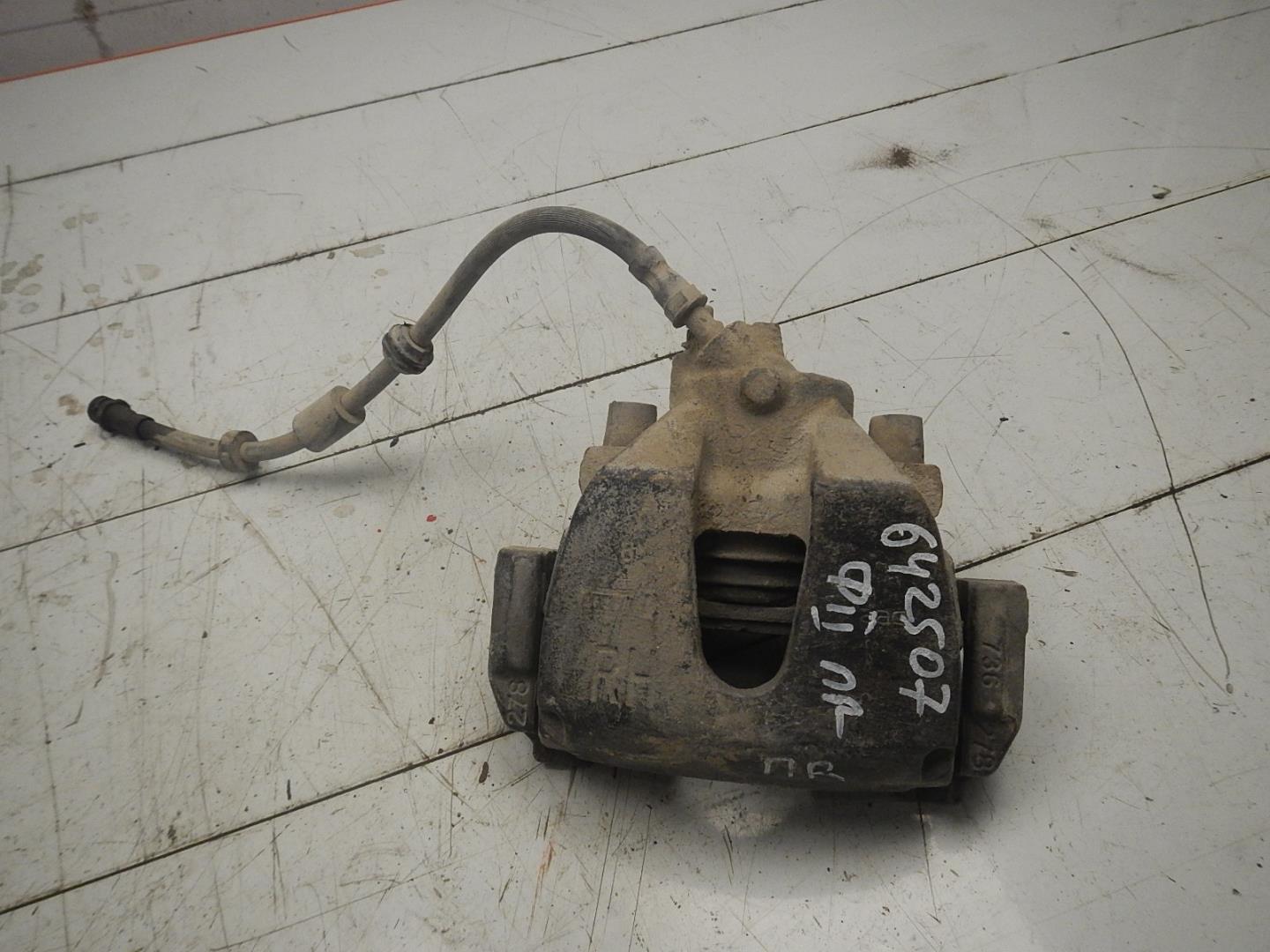 Суппорт передний правый