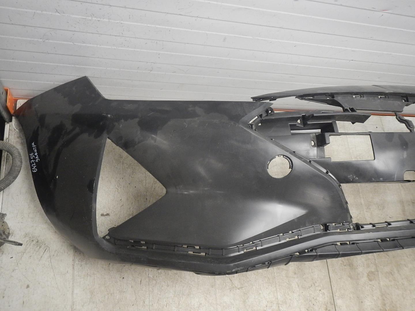 Бампер передний