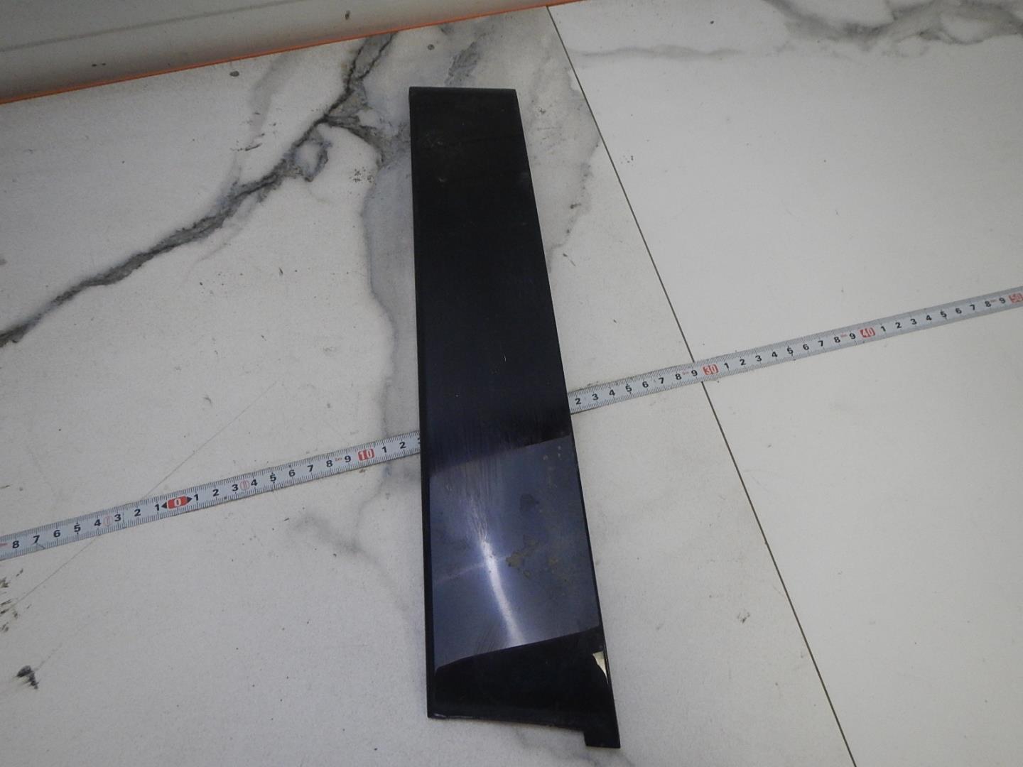 Накладка двери задней правой