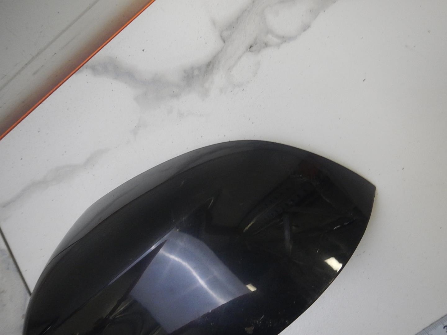 Крышка зеркала внутренняя левая