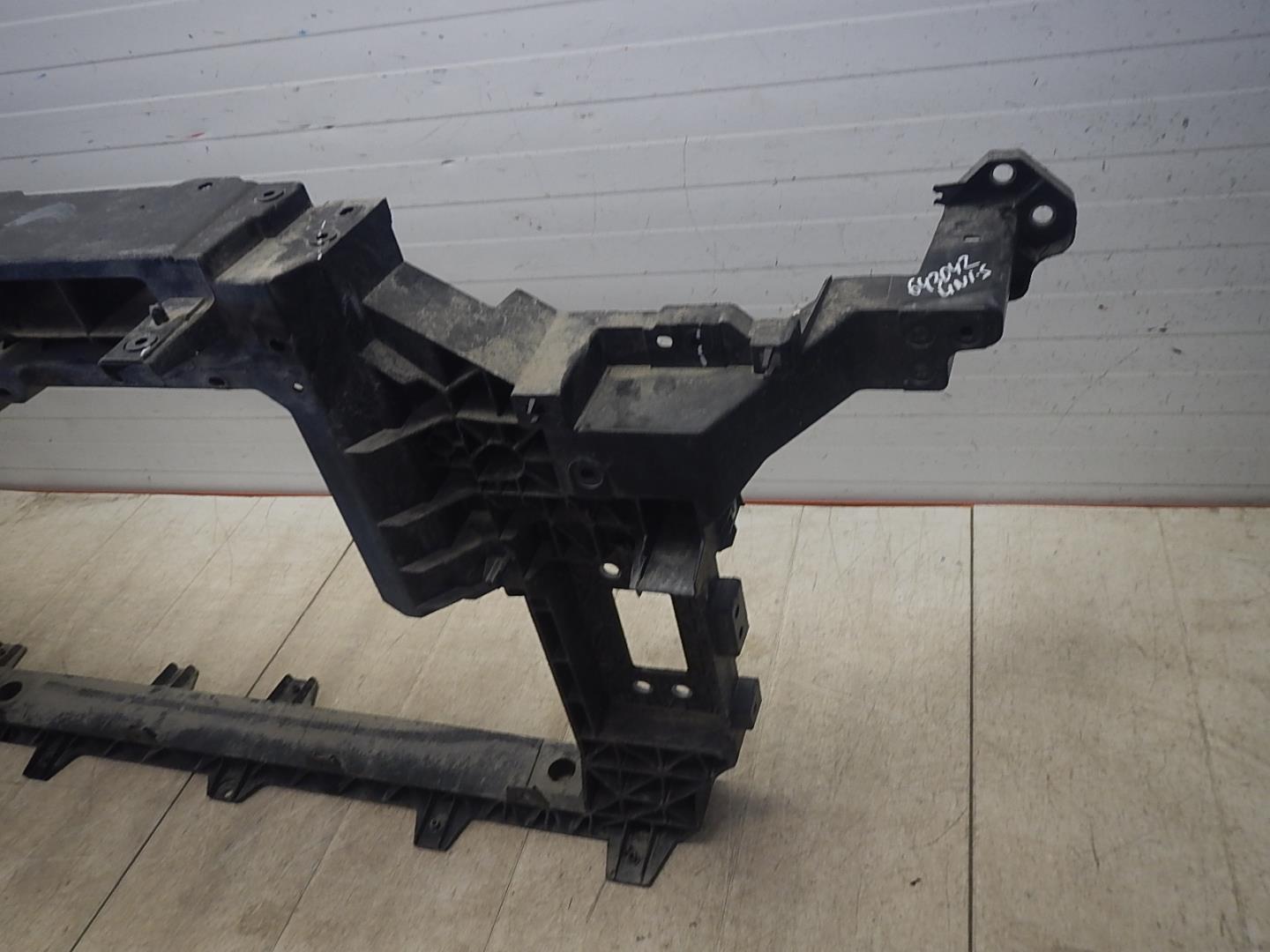 Панель передняя (телевизор)