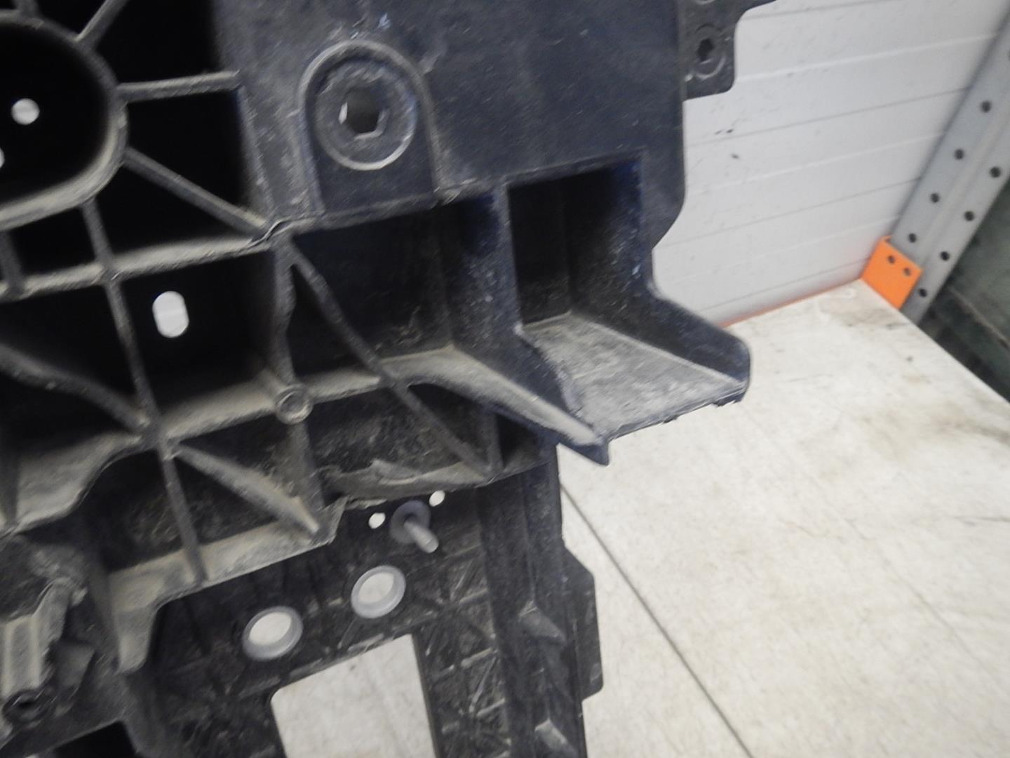 Панель передняя (телевизор)