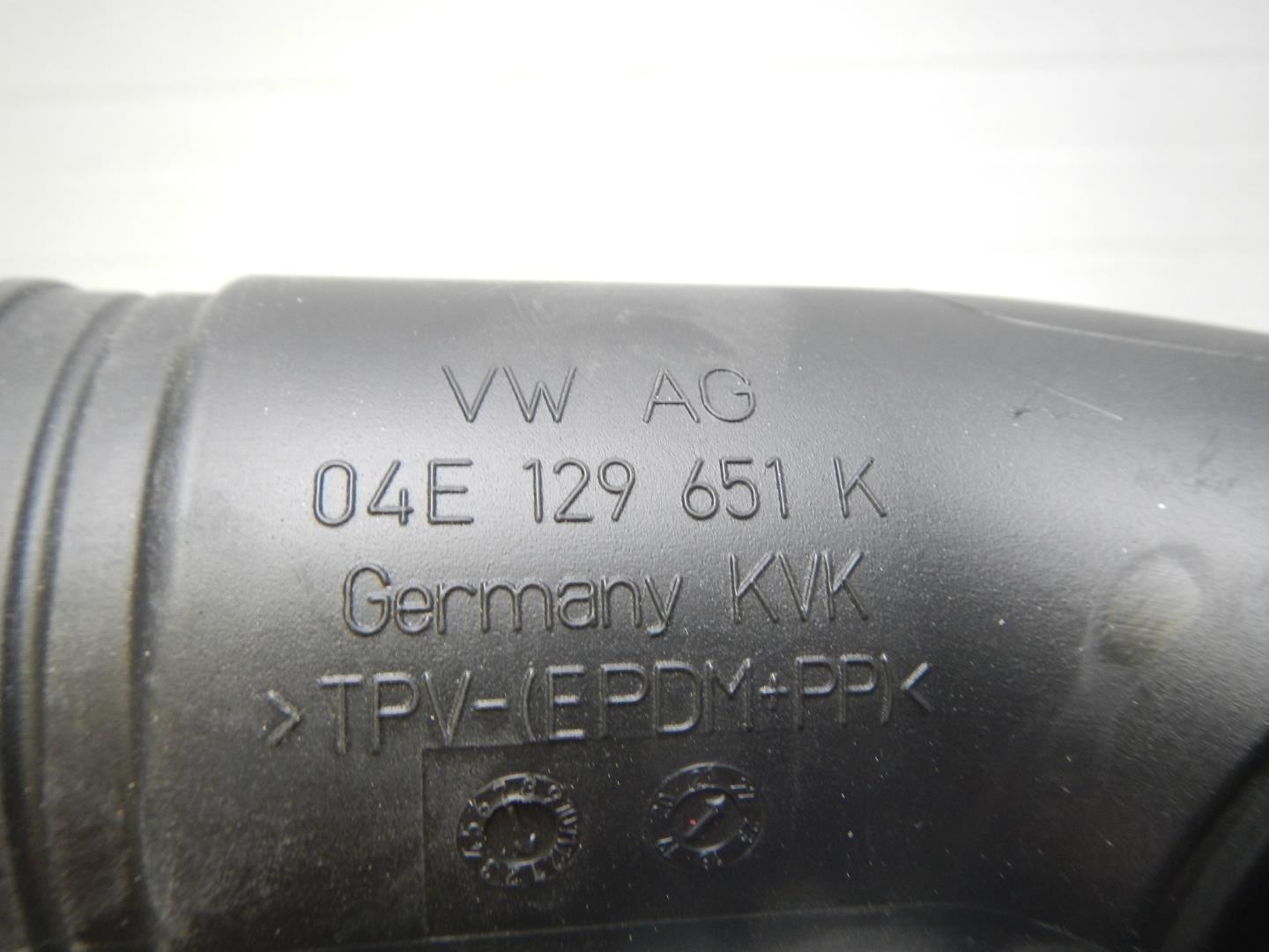 Патрубок воздушного фильтра