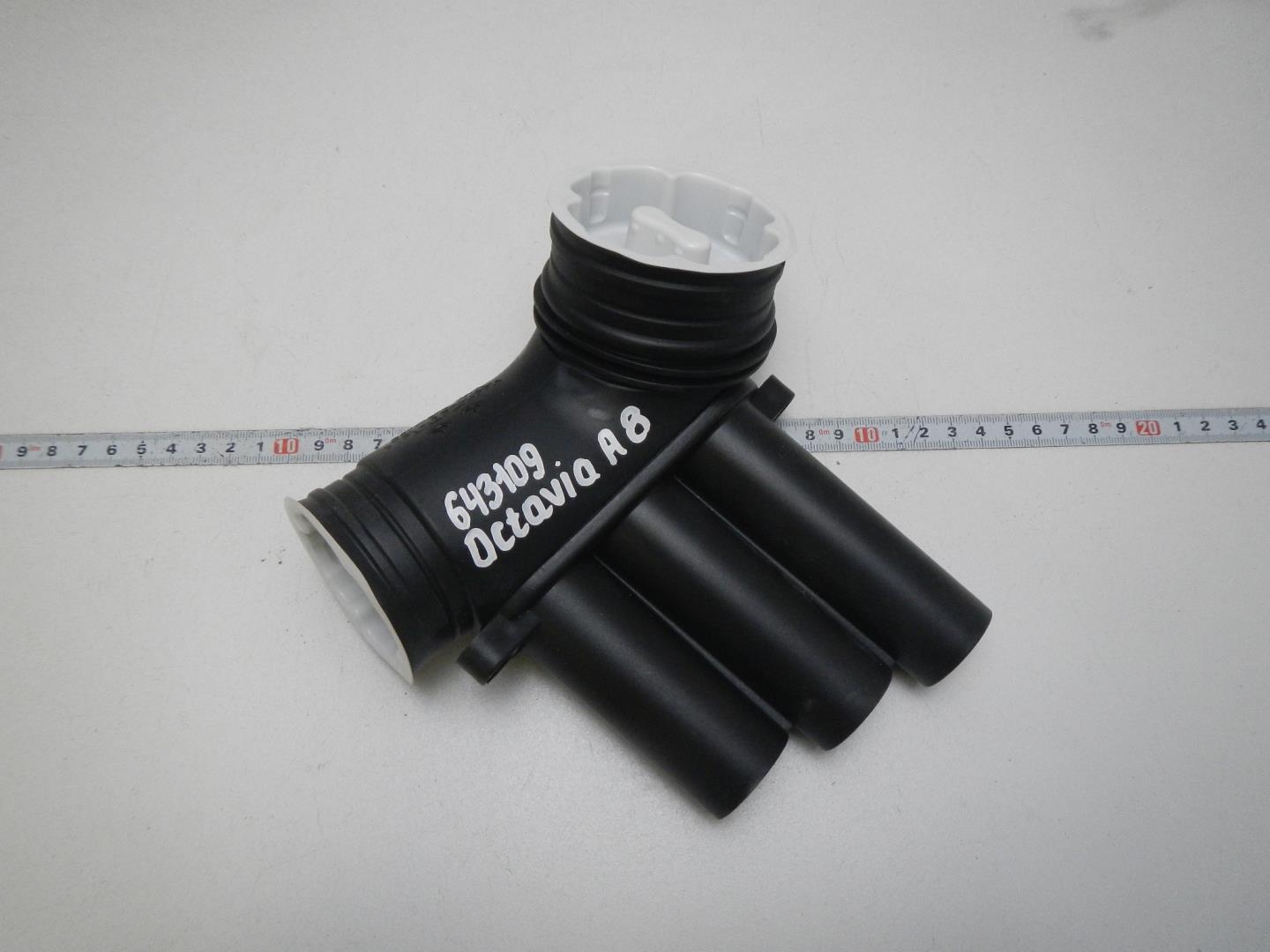 Патрубок воздушного фильтра