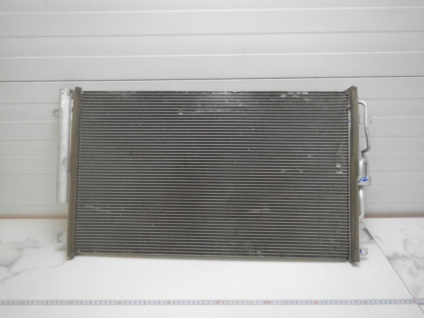 Радиатор кондиционера / конденсер
