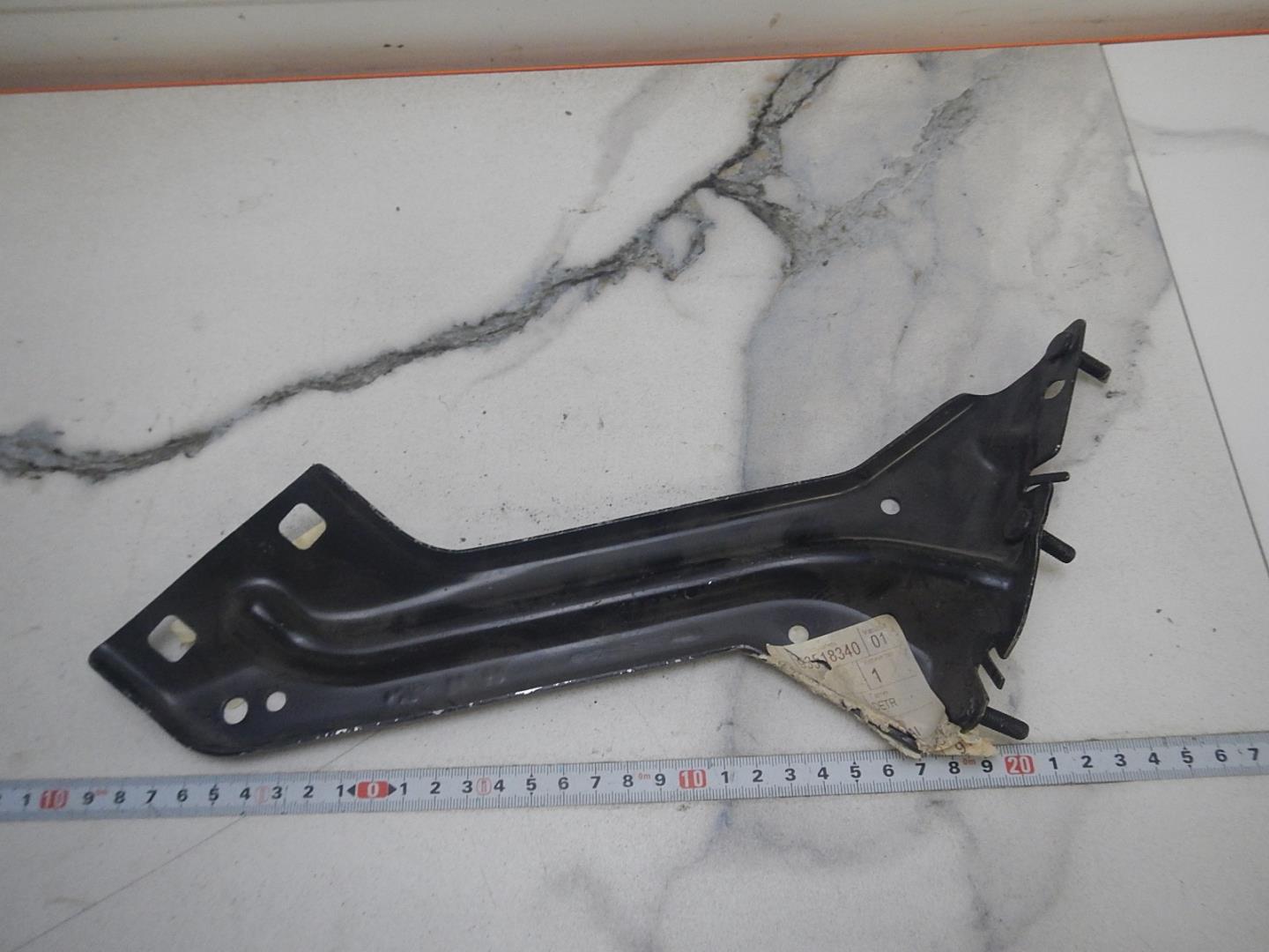 Кронштейн крепления крыла