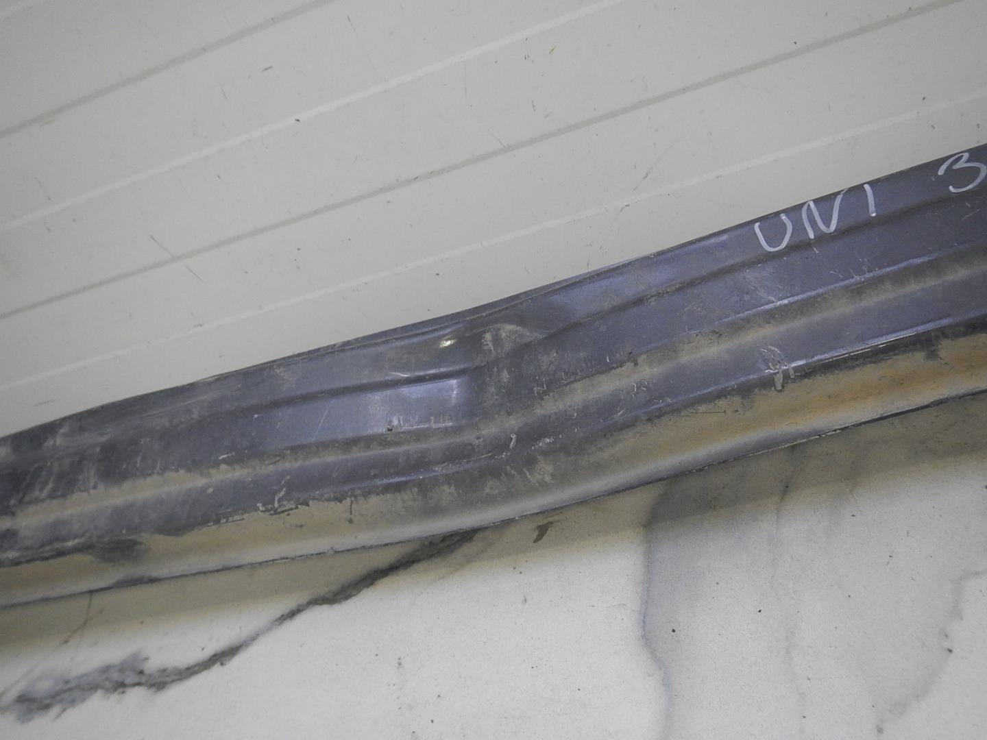 Усилитель заднего бампера