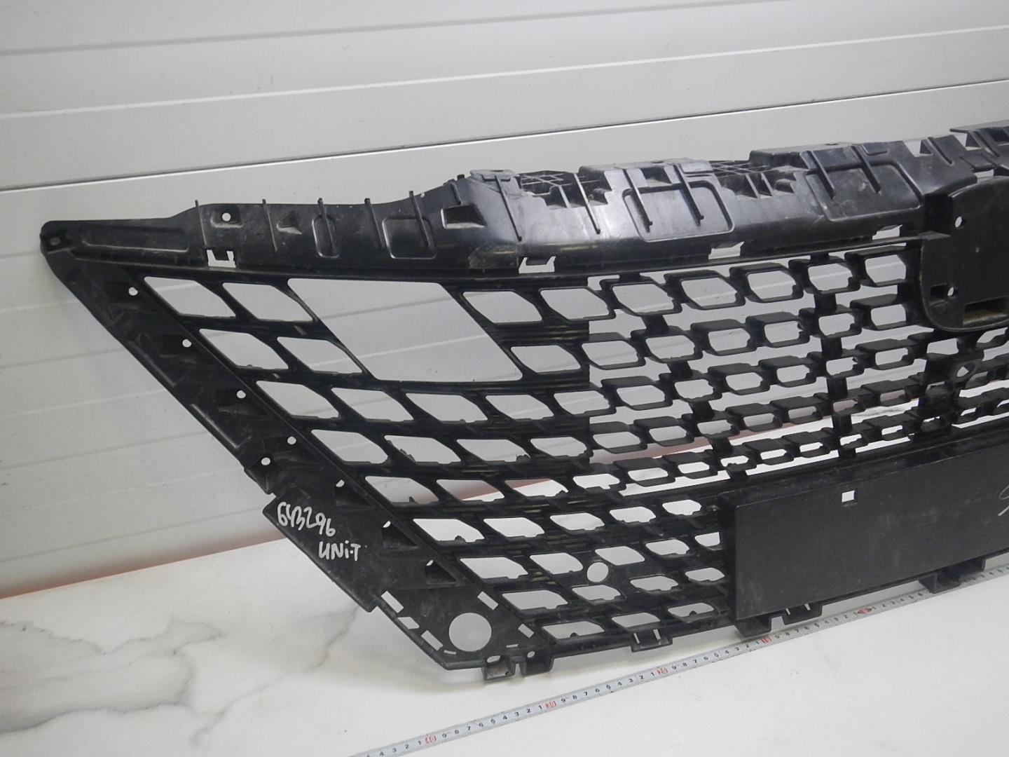 Решетка радиатора