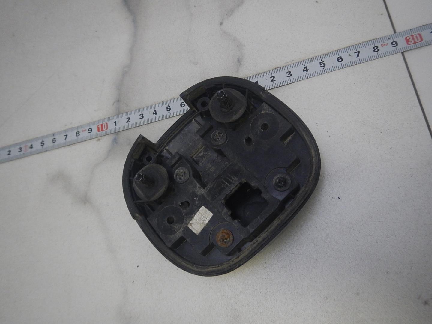 Эмблема на крышку багажника