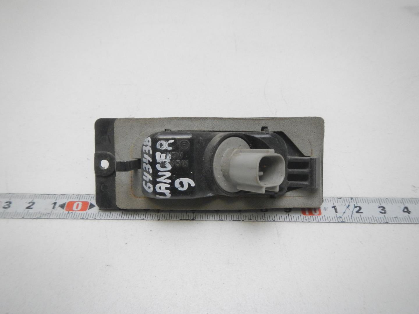 Фонарь подсветки номера