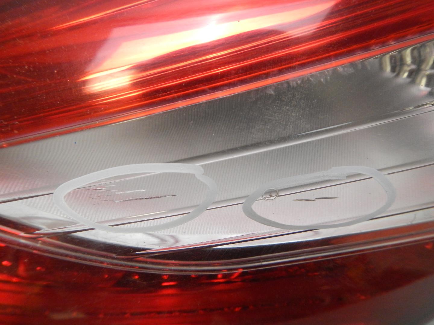 Фонарь задний внутренний правый