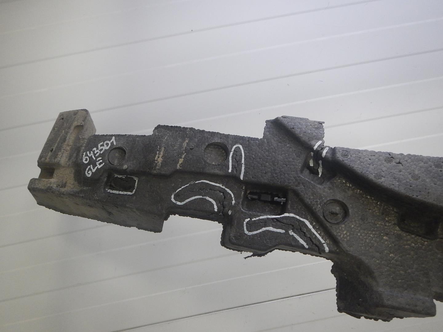 Наполнитель переднего бампера