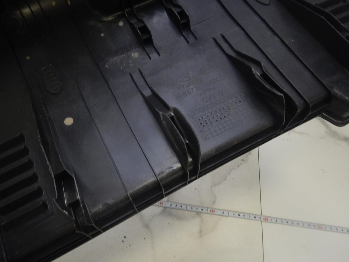 Обшивка багажника