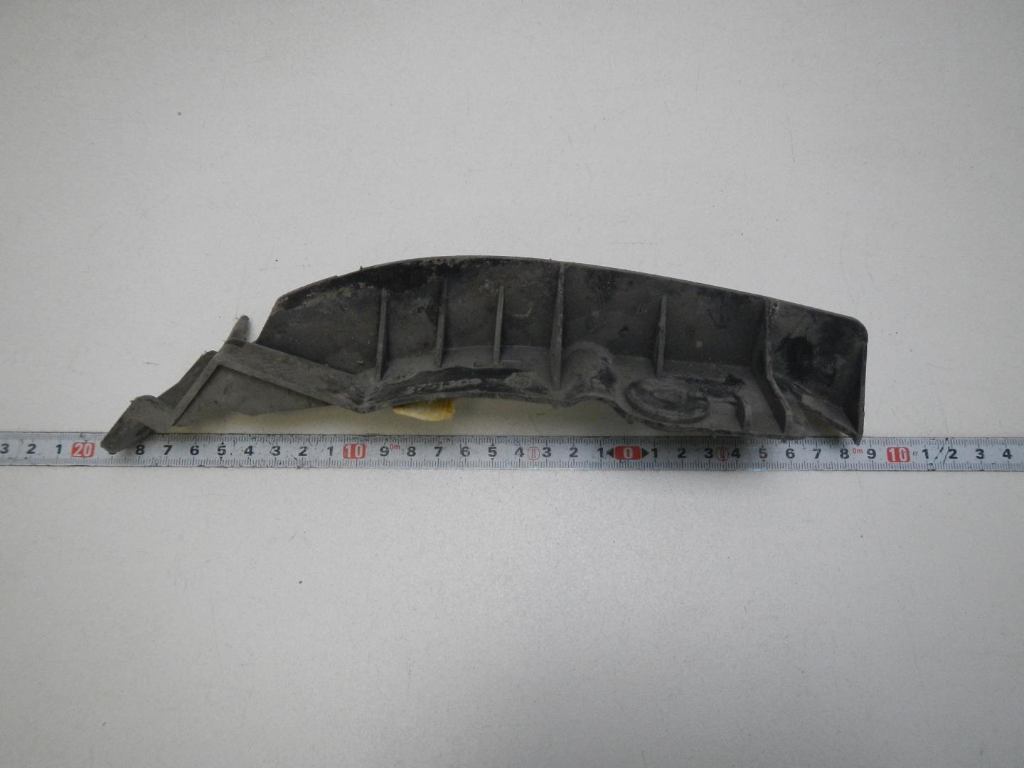 Кронштейн заднего бампера левый