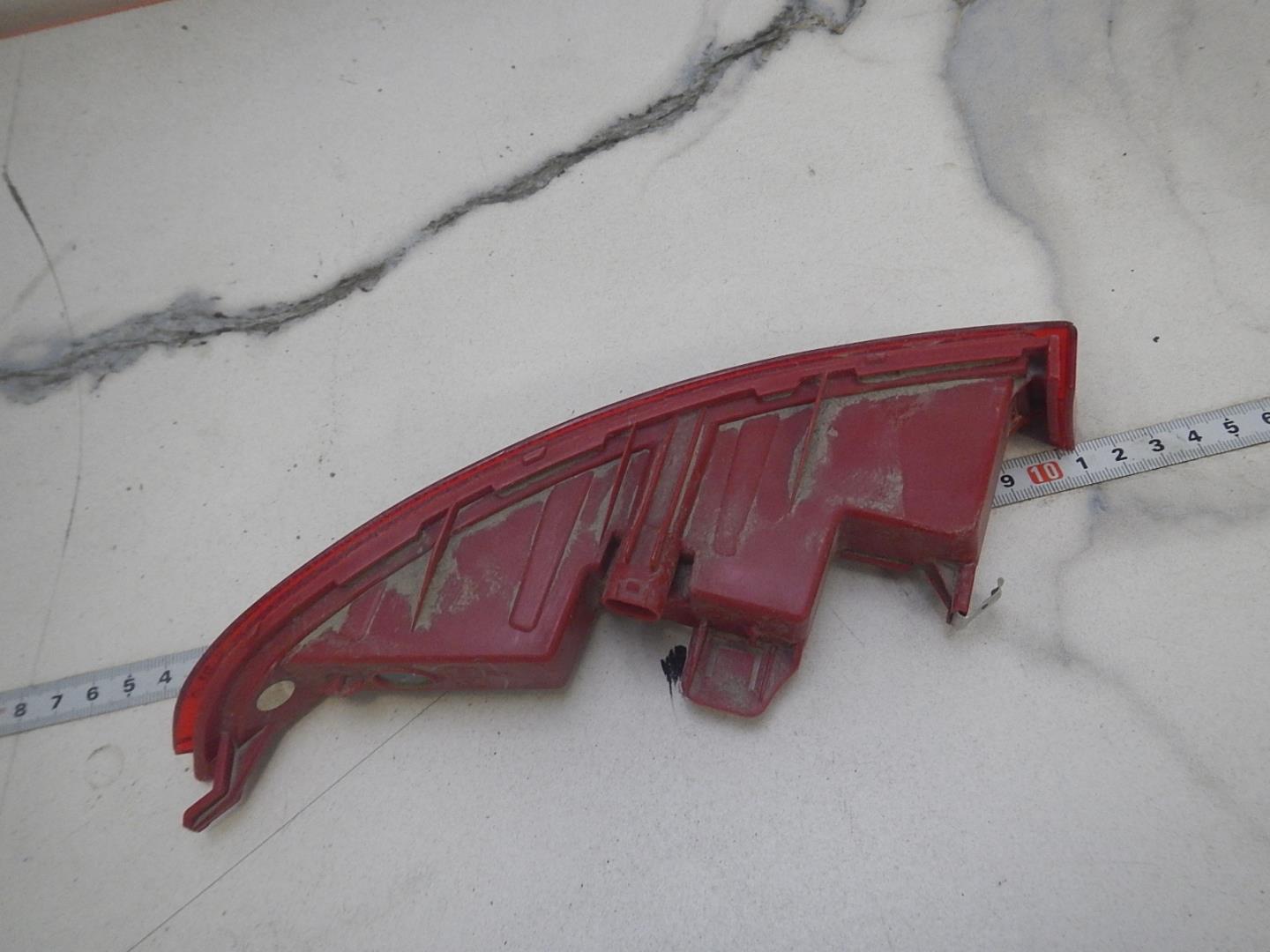 Отражатель в бампер задний правый