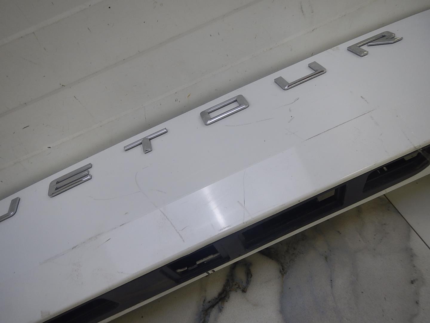 Накладка двери багажника