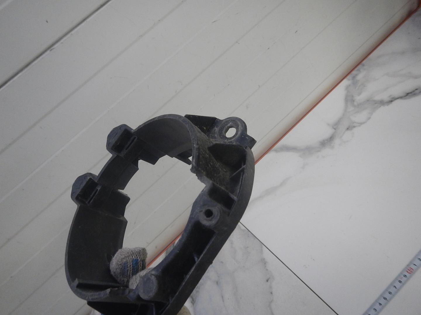 Кронштейн фары противотуманной левой