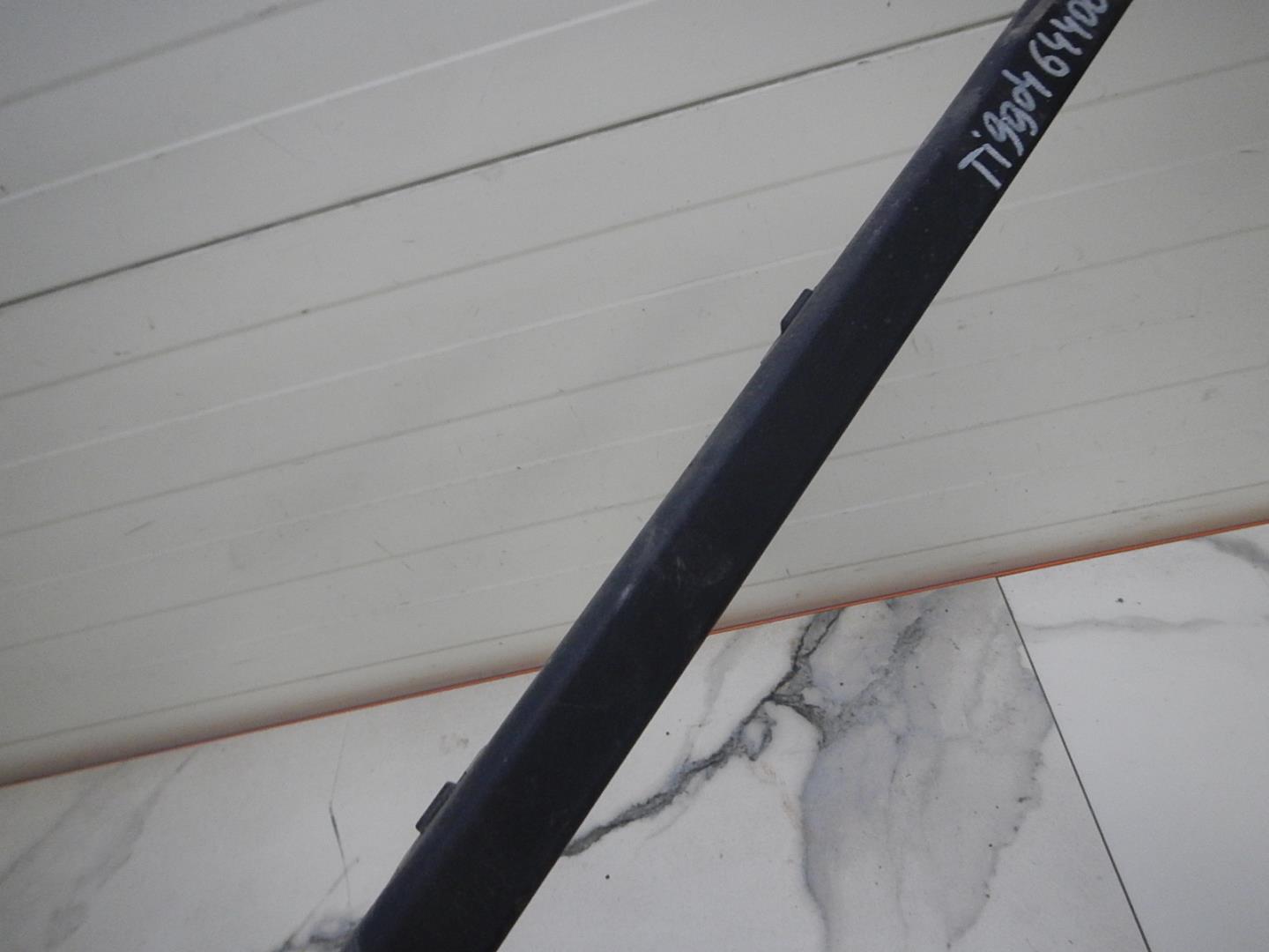 Молдинг заднего бампера