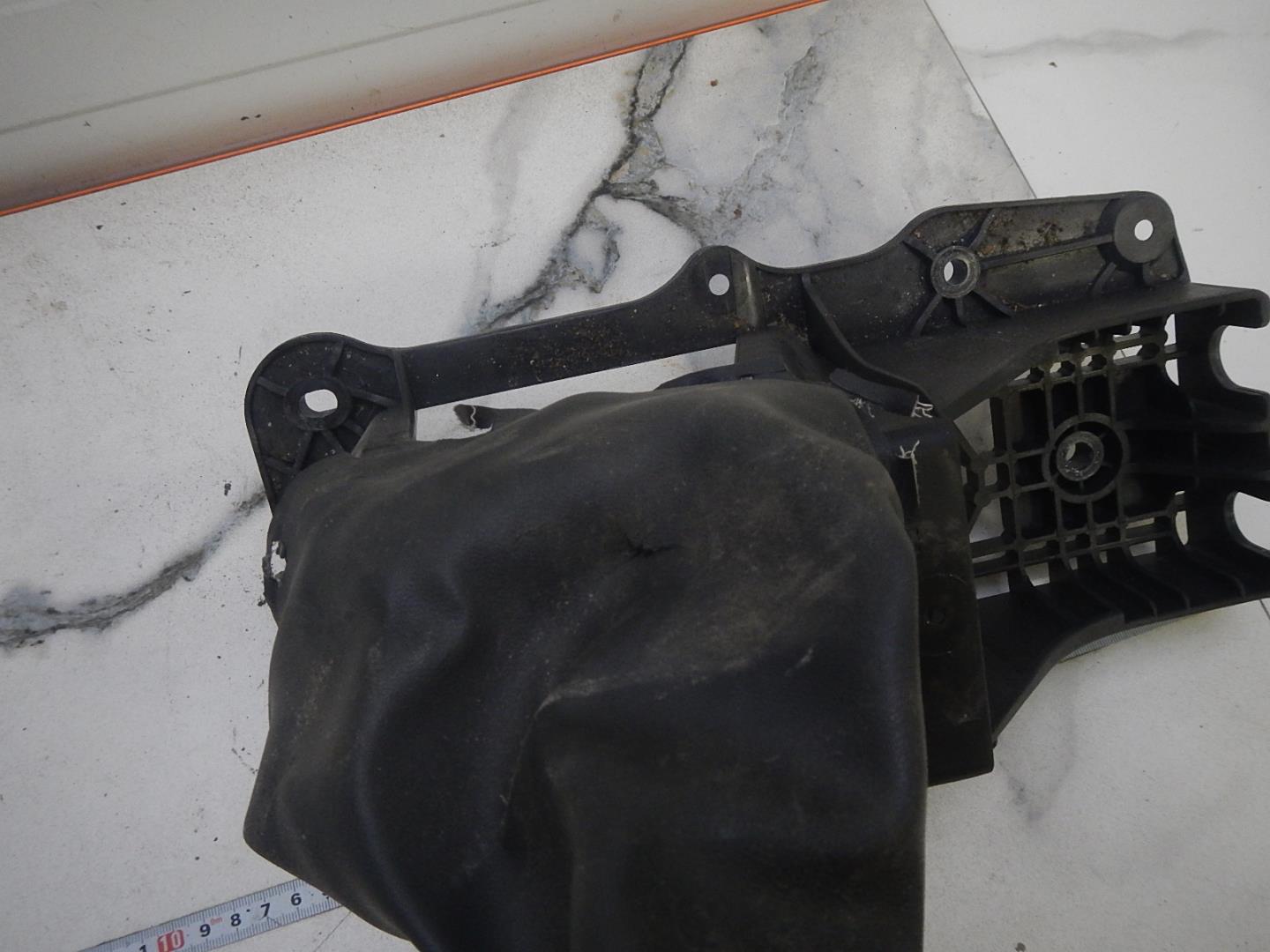 Кулиса МКПП / АКПП