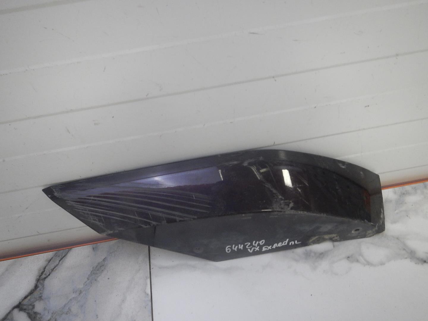 Накладка переднего бампера левая для ExVX21>