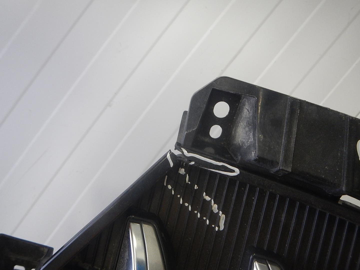 Решетка радиатора