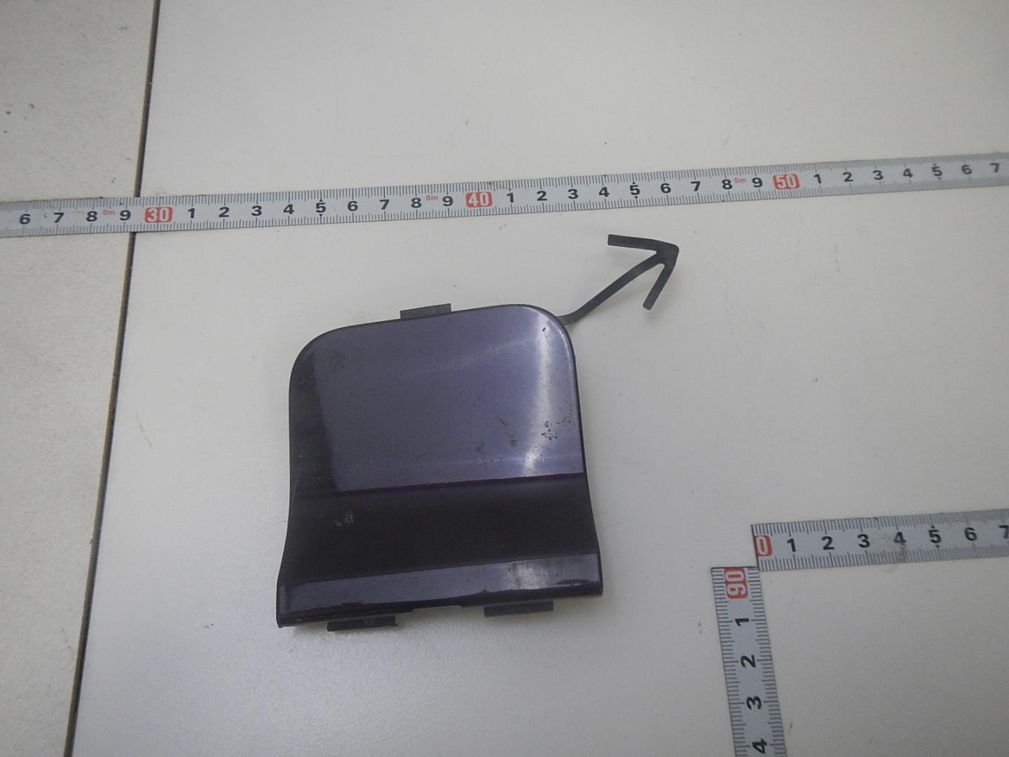 Заглушка буксировочного крюка