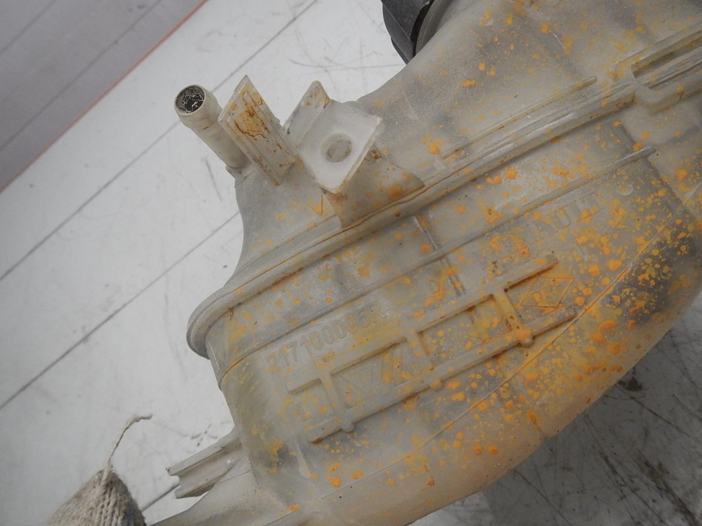 Бачок расширительный