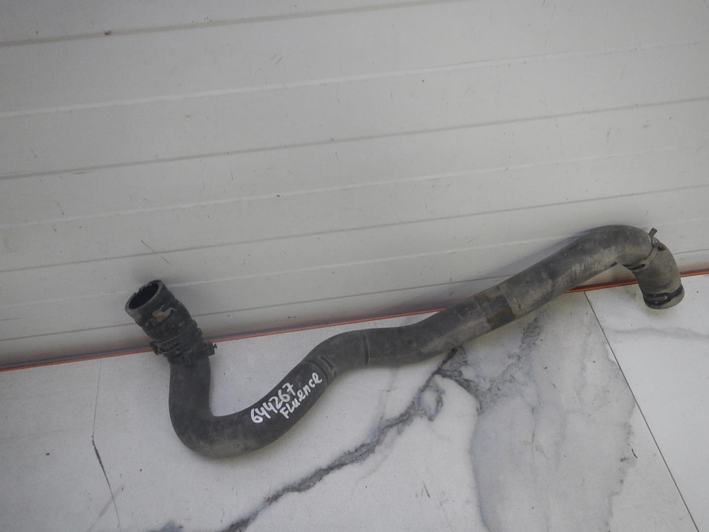 Патрубок радиатора