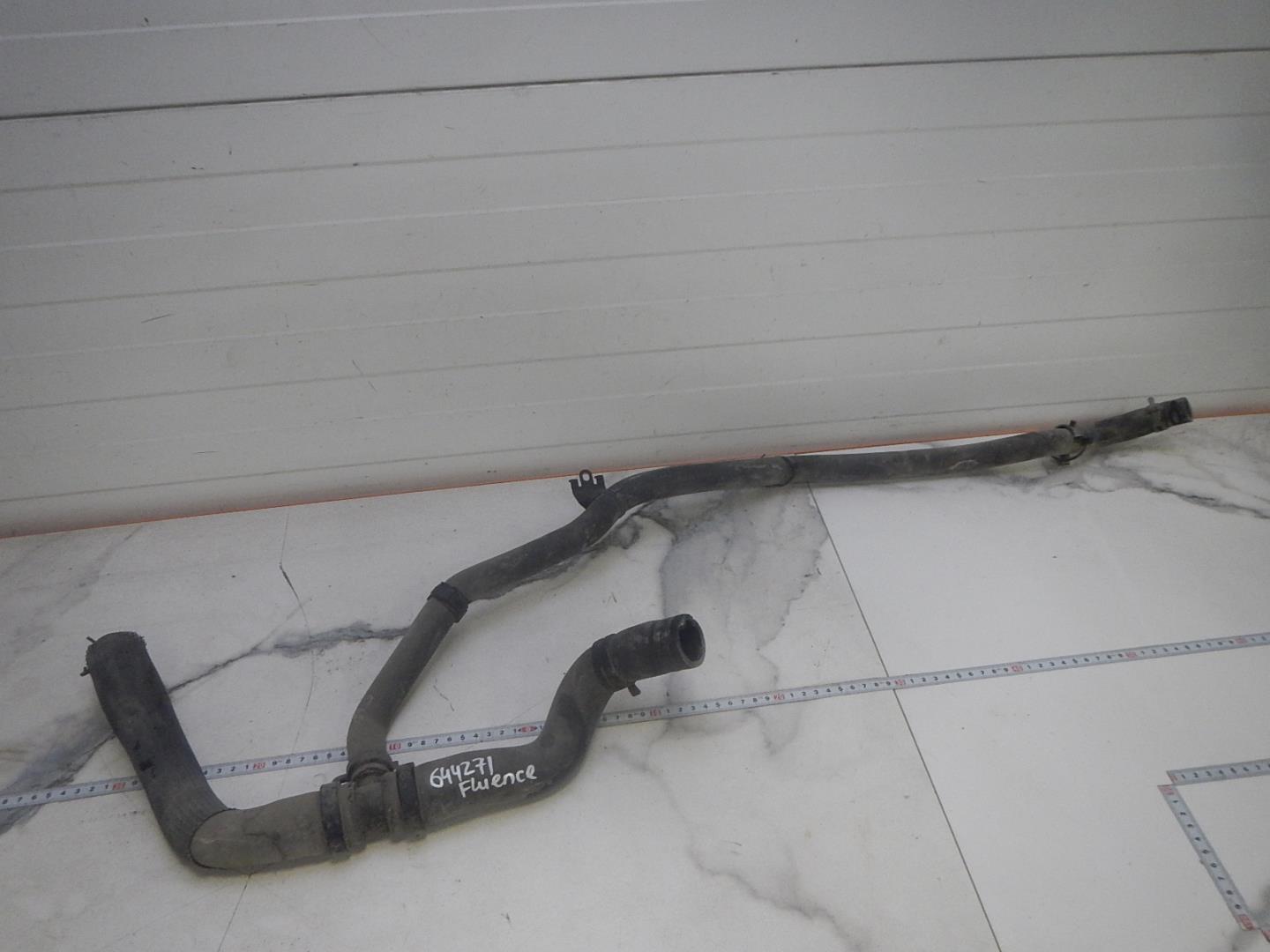 Патрубок радиатора