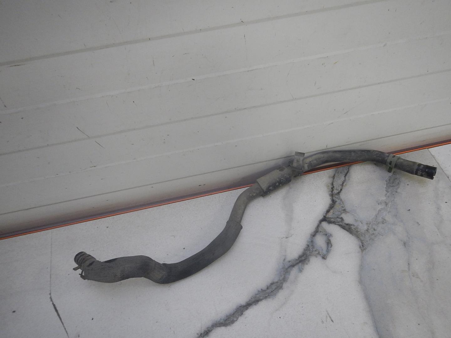 Шланг системы охлаждения