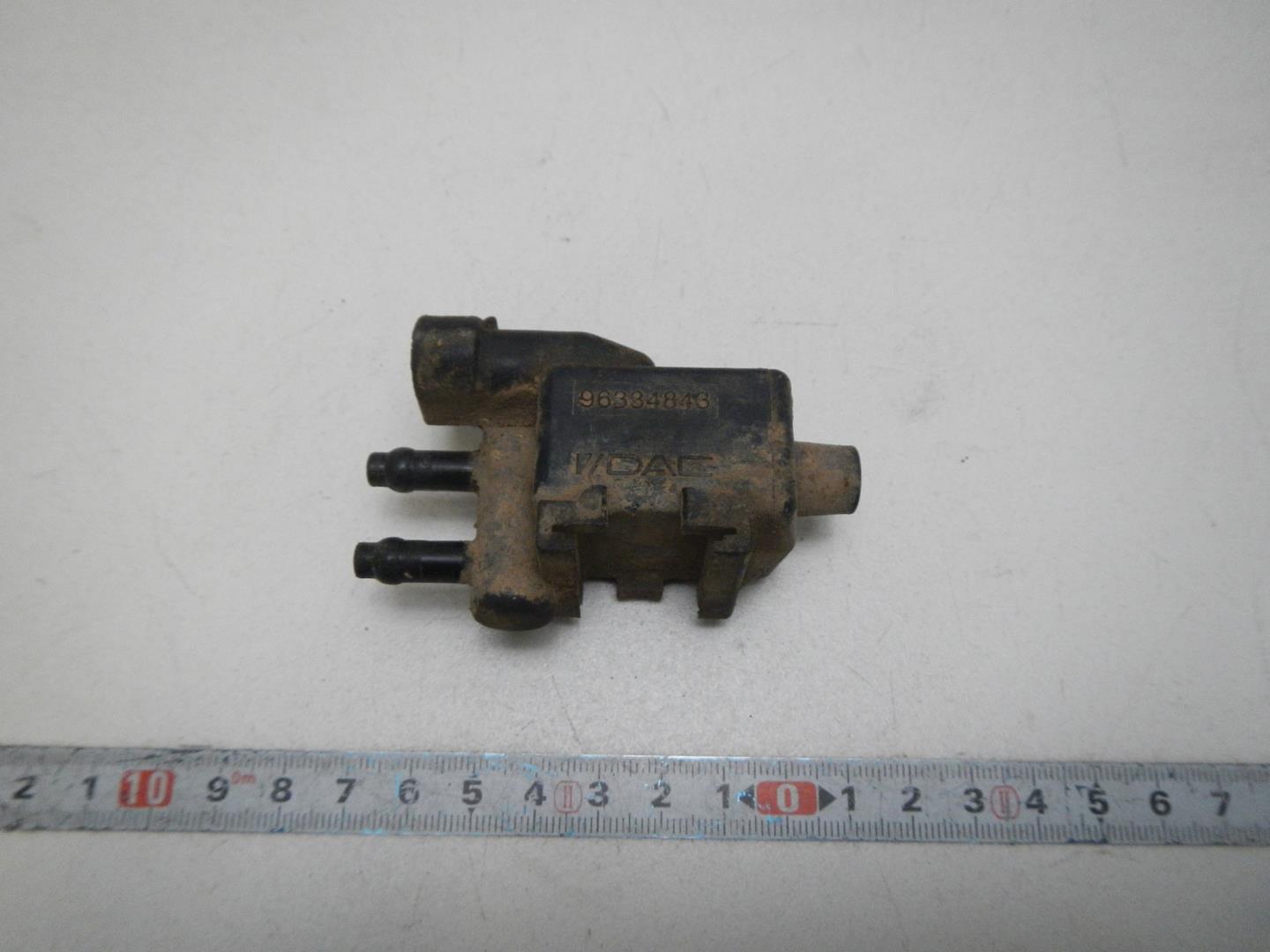 Клапан вентиляции топливного бака