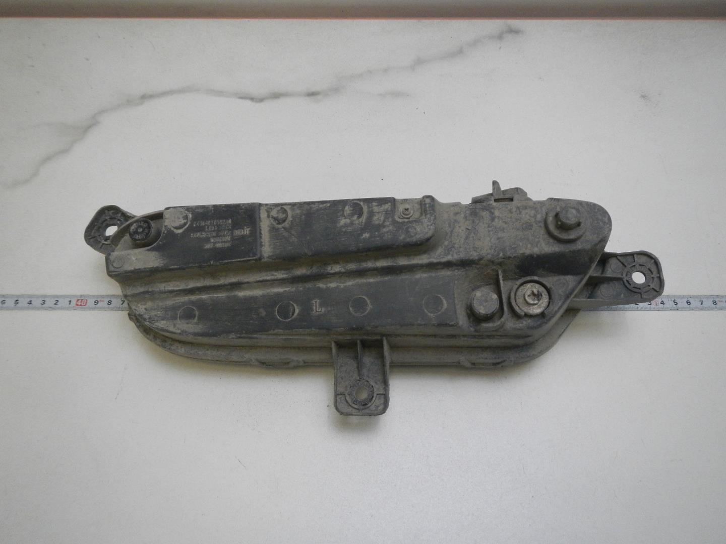 Фара противотуманная левая