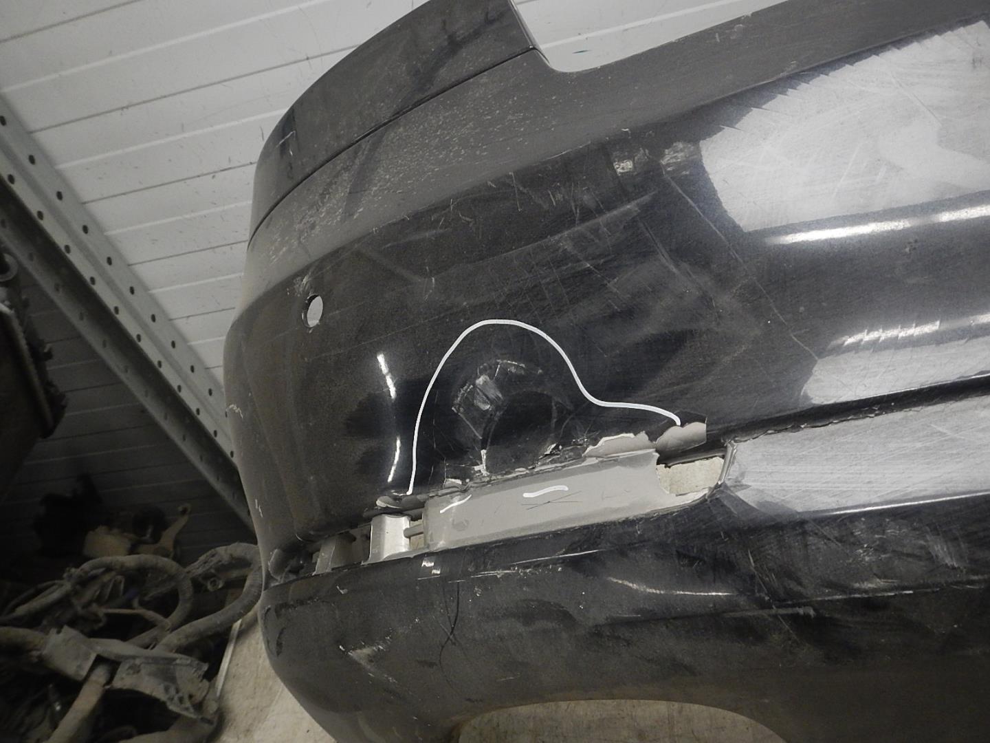 Бампер задний