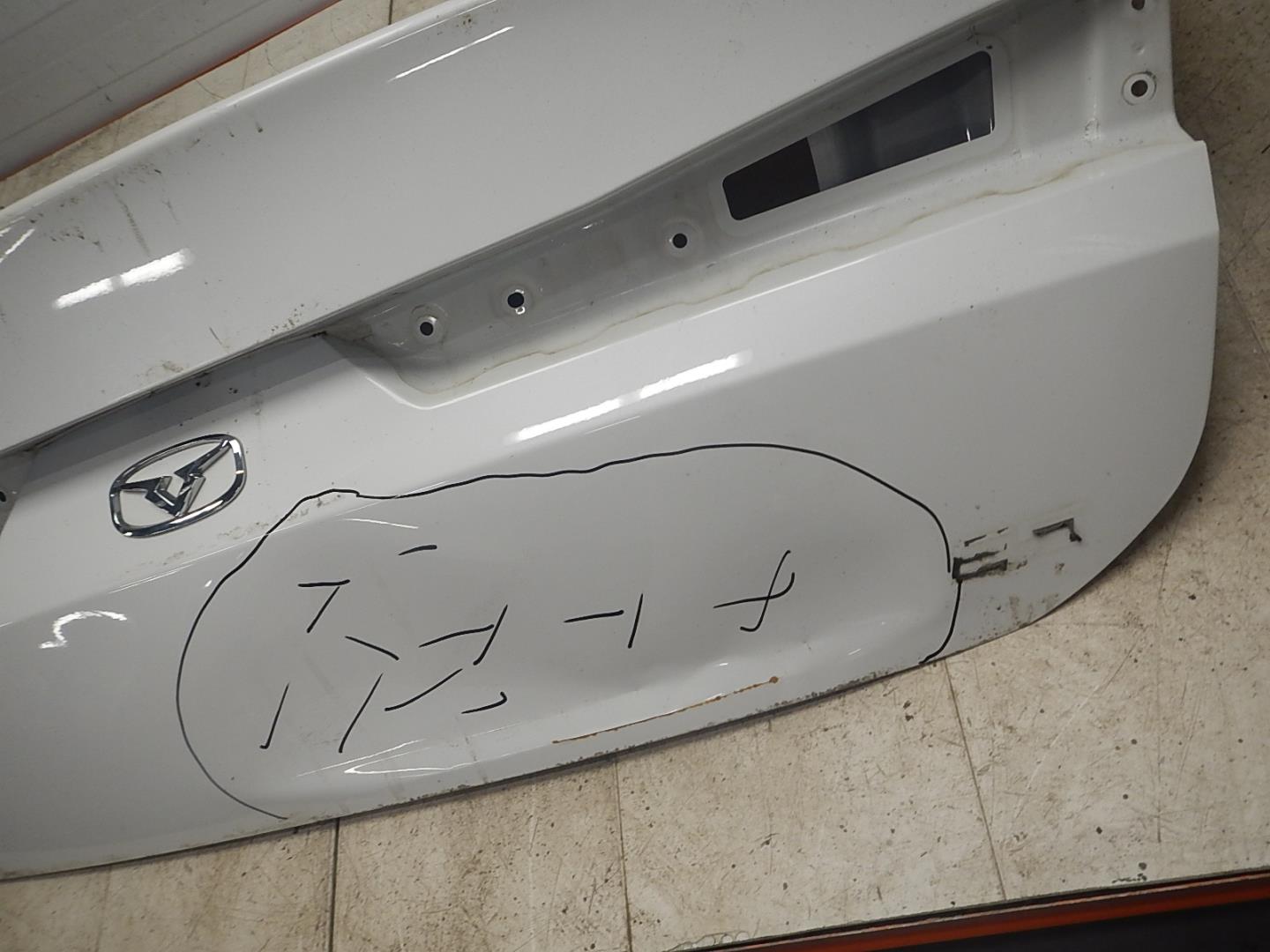 Крышка багажника