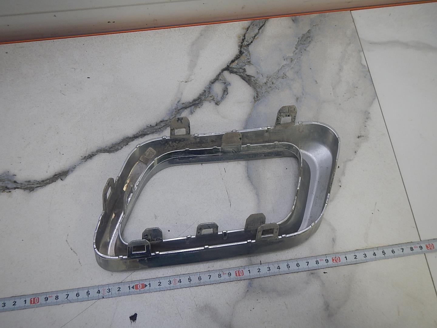 Накладка заднего бампера правая