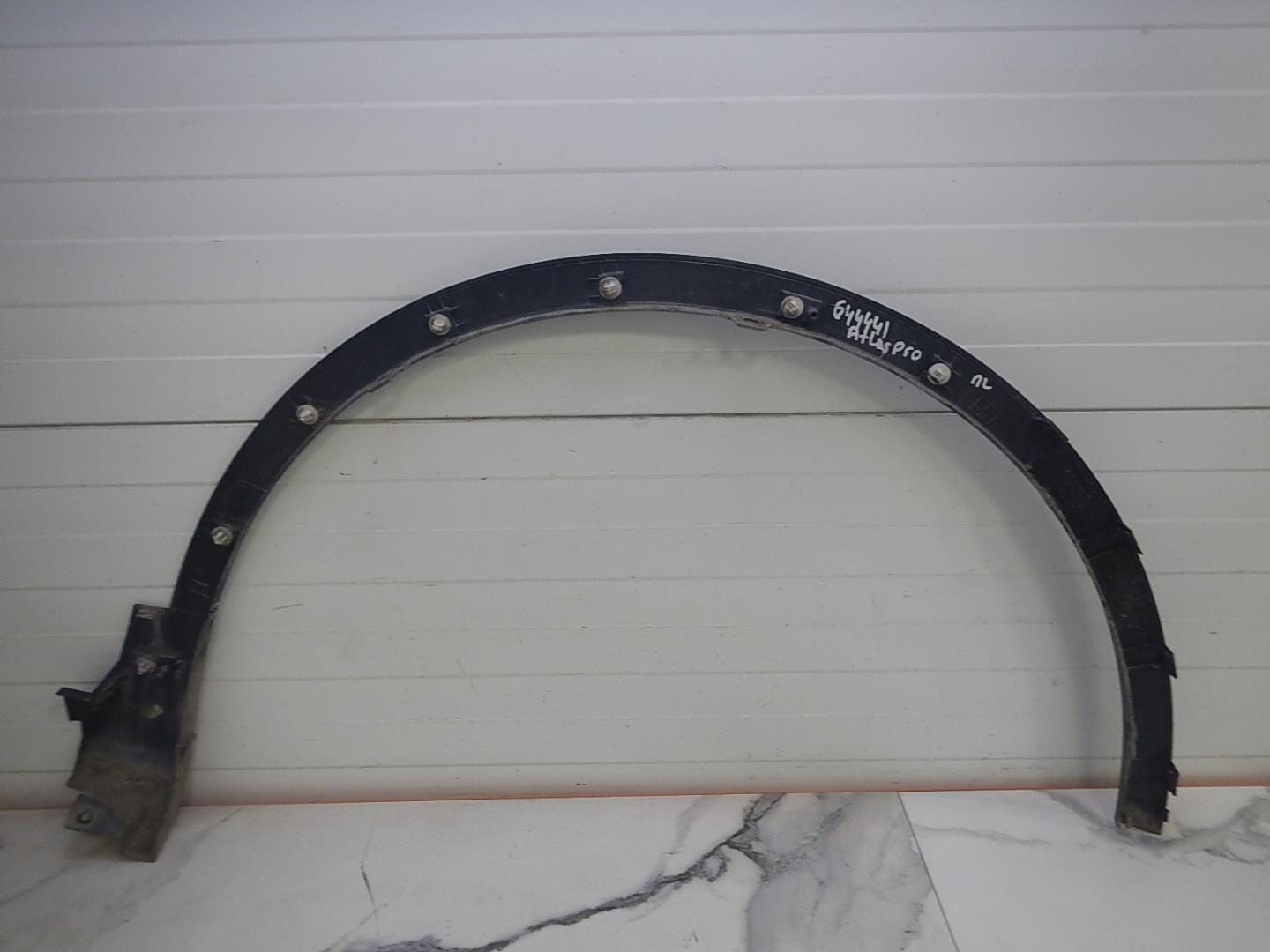 Накладка на крыло